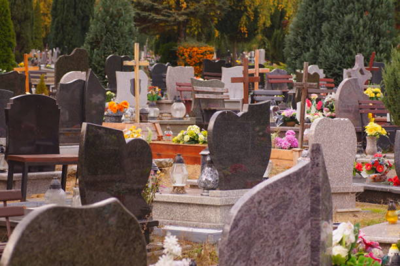 Cemitério Privado com Crematório Endereço Parque Dois Irmaos - Cemitério Serviço de Enterro