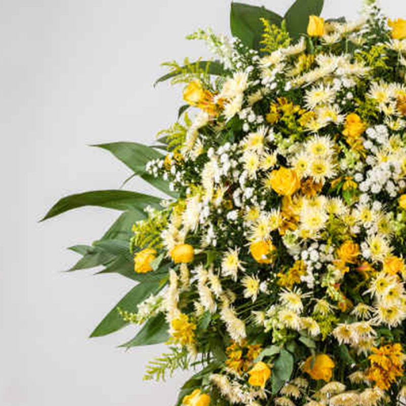 Coroa de Defunto com Frase Dias Macedo - Coroa Funeral com Frase