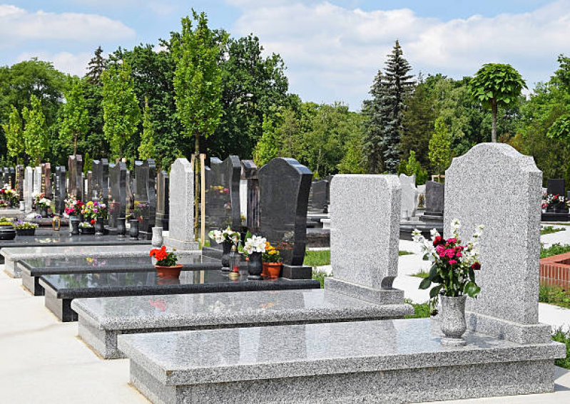 Preço de Aluguel de Jazigo Granito Meireles - Aluguel de Jazigo em Cemitério